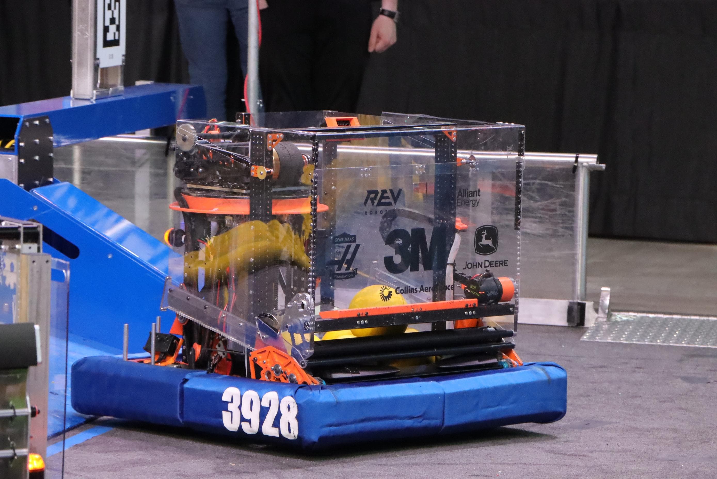 Team 3928 - Team Neutrino