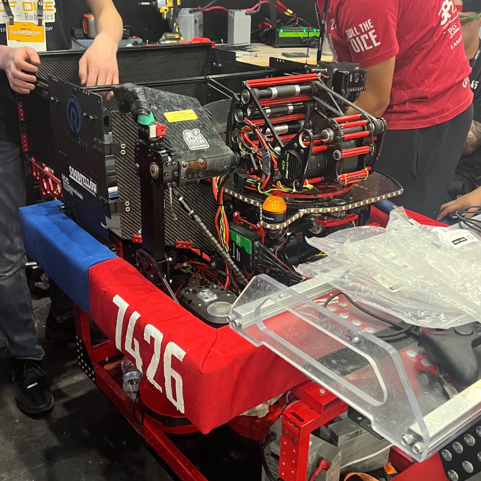Team 7426 - PAIR OF DICE ROBOTICS